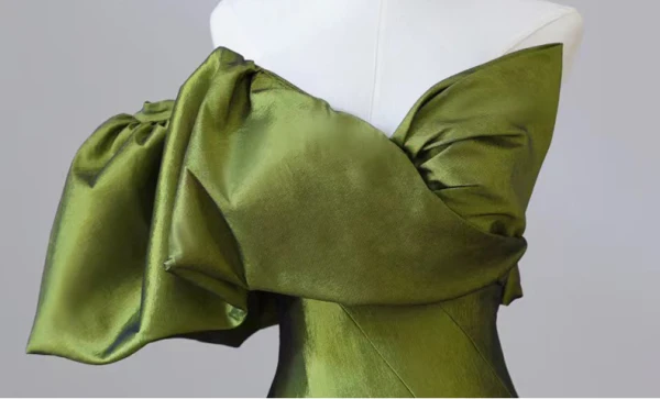 Vintage Klee Grün Ballkleider 2024 A Linie Seitlicher Reißverschluss One-Shoulder Kurze Ärmel Rückenfreies Sweep / Pinsel Zug Ball Festliche Kleider