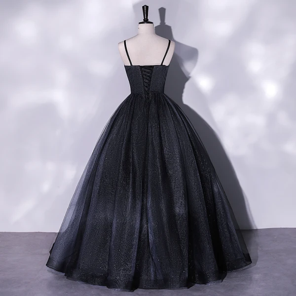 Modest / Simple Black Appliques Sequins Prom Dresses 2022 A-Line / Princess Spaghetti Straps Sleeveless Backless Floor-Length / Long Prom Formal Dresses