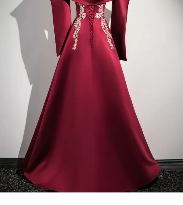 Chinese style Burgundy Beading Sequins Embroidered Satin Prom Dresses 2024 Ball Gown Strapless Removable sleeves Backless Floor-Length / Long Prom Formal Dresses