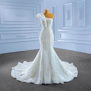 Luxe Blanche Fait Main Perlage Perle Paillettes Robe De Mariée 2022 Trompette Sirène Une Épaule Sans Manches Dos Nu Tribunal Train Mariage