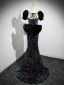 Scintillantes Sexy Noire Paillettes Robe De Soirée 2023 Trompette / Sirène Encolure Carrée Gonflée Manches Courtes Dos Nu Noeud Train De Balayage Robe De Ceremonie