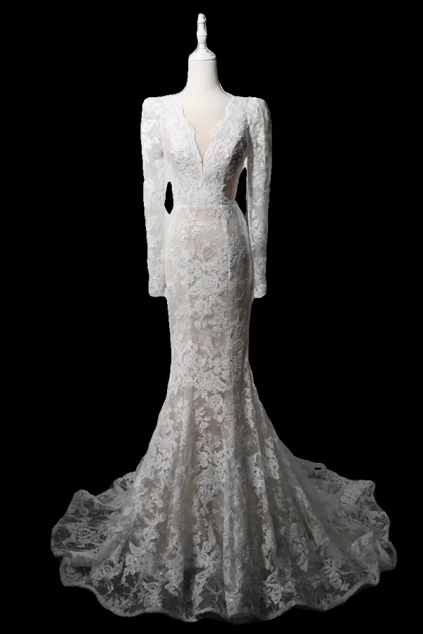Haut de Gamme Ivoire Fait main Brodé Perle Paillettes En Dentelle Fleur Robe De Mariée 2024 Trompette / Sirène Col v profond Manches Longues Train De Balayage
