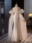 Schöne Beige Leichtes Brautkleider / Hochzeitskleider 2024 Meerjungfrau Spaghettiträger Geschwollenes Kurze Ärmel Rückenfreies Lange Hochzeit