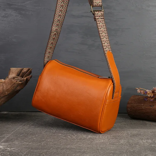 Vintage / Retro Brown Leather Street Wear Shoulder Bags Women's Bags 2023