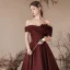 Vintage Burgunderrot Satin Ballkleider 2024 A Linie Ärmellos Off Shoulder Rückenfreies Lange Ball Festliche Kleider