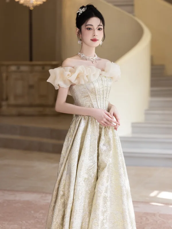 Charming Champagne Glitter Prom Dresses 2025 A-Line / Princess Ruffle Off-The-Shoulder Short Sleeve Backless Floor-Length / Long Formal Dresses