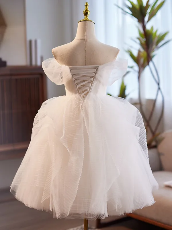 Modest / Simple White Pearl Short Wedding Dresses 2024 Ball Gown Off-The-Shoulder Short Sleeve Backless Tulle Wedding