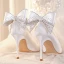 Fashion Ivory Satin Rhinestone Bow Wedding Shoes 2023 Leather 8 cm Stiletto Heels Pointed Toe Wedding Pumps High Heels