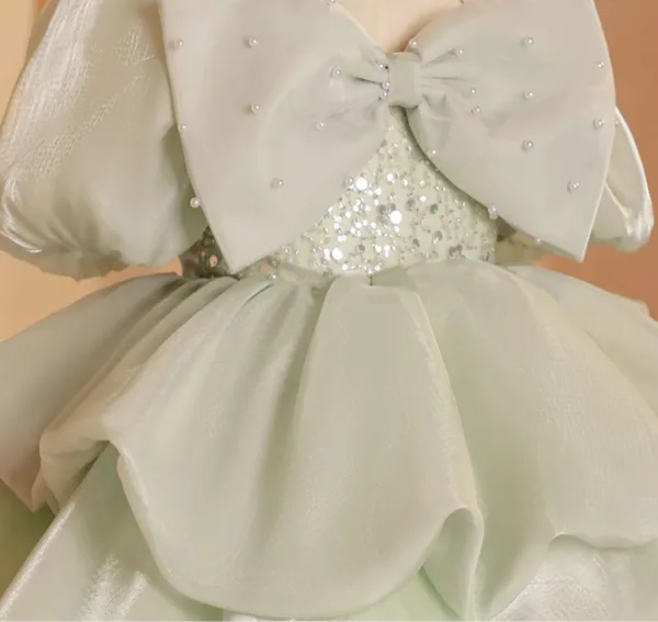 Fashion Sage Green Cascading Ruffles Beading Pearl Sequins Birthday Flower Girl Dresses 2023 Ball Gown Scoop Neck Bow Puffy Short Sleeve Short Backless