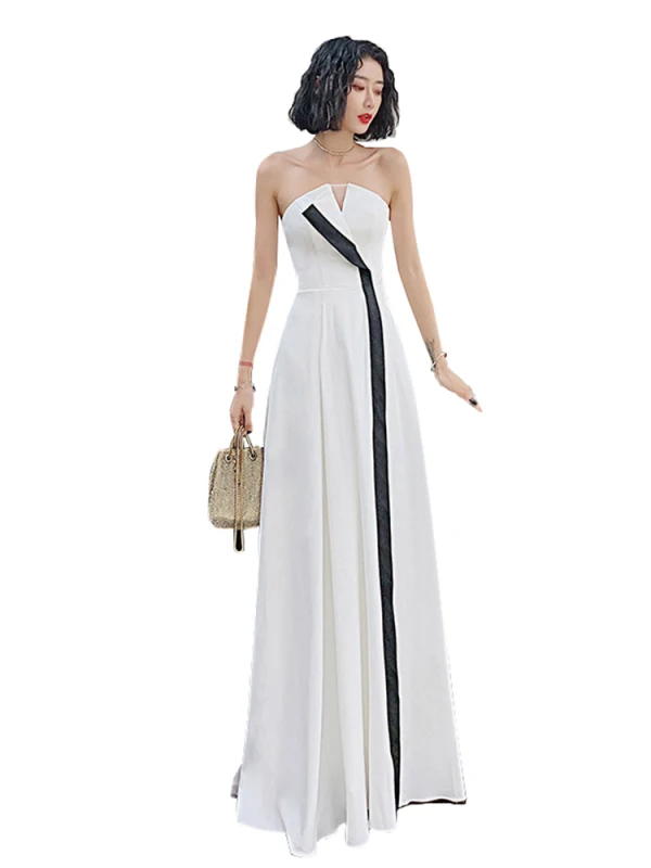 Modest / Simple Fashion Ivory Prom Dresses 2022 A-Line / Princess Strapless Sleeveless Backless Floor-Length / Long Formal Dresses