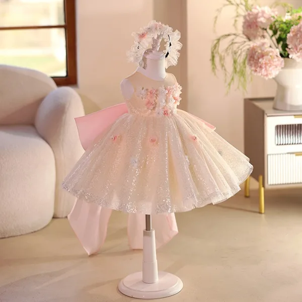 Bling Bling Champagne Appliques Pearl Sequins Birthday Flower Girl Dresses 2025 Ball Gown Scoop Neck Bow Sleeveless Short