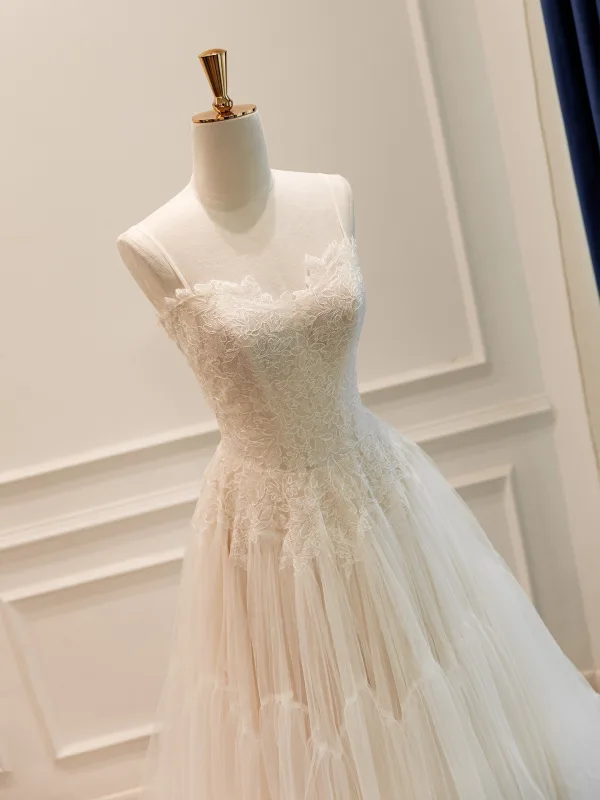 High-end Champagne Handmade Lace Flower Wedding Dresses 2026 A-Line / Princess Spaghetti Straps Sleeveless Backless Bow Floor-Length / Long Wedding