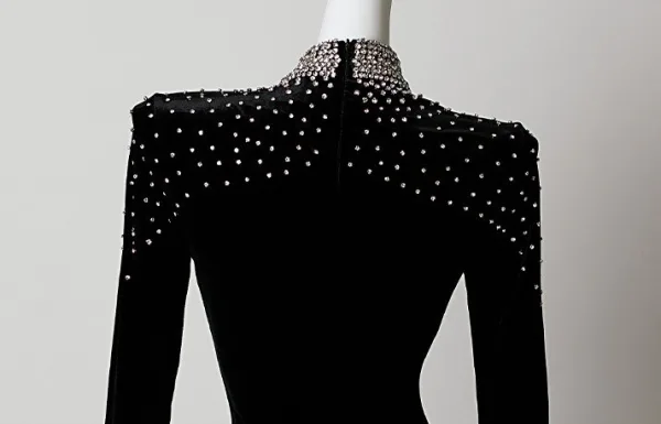 Sexy Noire Faux Diamant Velours Robe De Soirée 2026 Trompette / Sirène Col Haut Manches Longues Train De Balayage Robe De Ceremonie