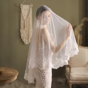 High End White Handmade Lace Flower Bridal Wedding Veils 2025