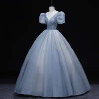 Schöne Himmelblau Ballkleider 2022 Ballkleid V-Ausschnitt Geschwollenes Kurze Ärmel Rückenfreies Perlenstickerei Strass Pailletten Lange Ball Festliche Kleider