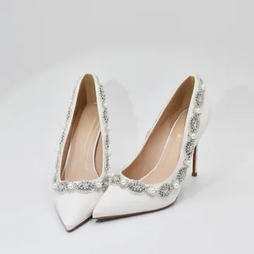 Elegant White Pearl Rhinestone Wedding Shoes 2022 Satin 10 Cm Stiletto Heels Pointed Toe Wedding Pumps High Heels