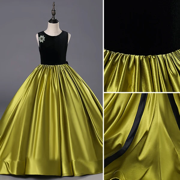 Elegant Clover Green Satin Birthday Flower Girl Dresses 2022 Ball Gown Scoop Neck Sleeveless Backless Bow Court Train Flower Girl Dresses