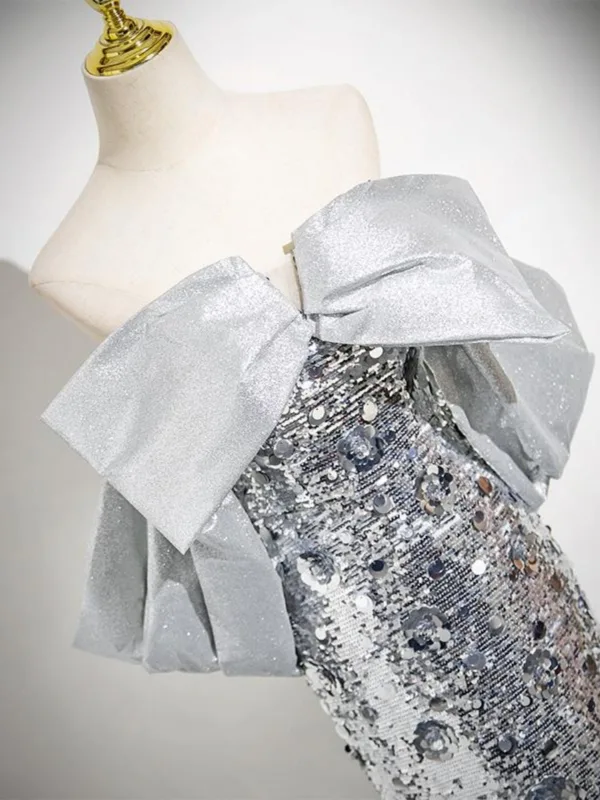 Scintillantes Argenté Paillettes Robe De Soirée 2025 Trompette / Sirène De l'épaule Sans Manches Dos Nu Train De Balayage Soirée Robe De Ceremonie