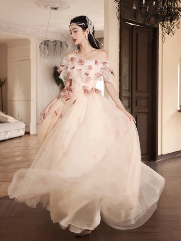 Elegant Champagne Appliques Prom Dresses 2024 A-Line / Princess Off-The-Shoulder Short Sleeve Backless Floor-Length / Long Prom Formal Dresses