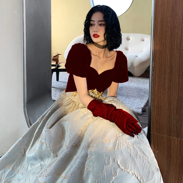 Fashion Burgundy Suede Prom Dresses 2022 A-Line / Princess Off-The-Shoulder Short Sleeve Backless Floor-Length / Long Prom Formal Dresses