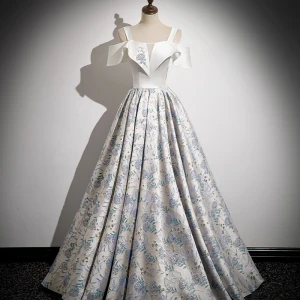 Élégant Ivoire Impression Robe De Bal 2023 Princesse Bretelles Spaghetti Manches Courtes Dos Nu Longue Promo Robe De Ceremonie