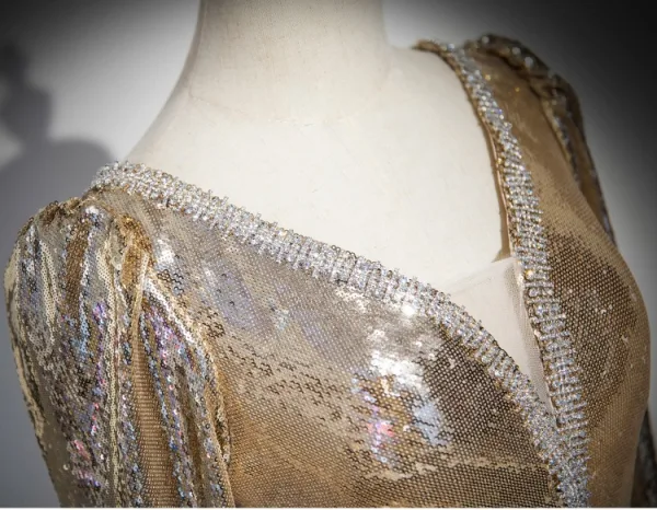 Scintillantes Doré Faux Diamant Paillettes Robe De Soirée 2025 Trompette / Sirène V-Cou Manches Longues Dos Nu Longue Soirée Robe De Ceremonie