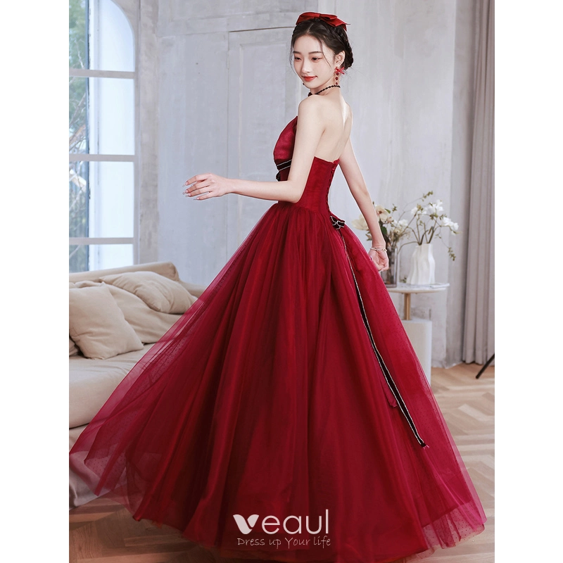 Chic Beautiful Burgundy Prom Dresses 2022 A Line Princess Off The Shoulder Short Sleeve Backless Bow Floor Length Long Prom Formal Dresses