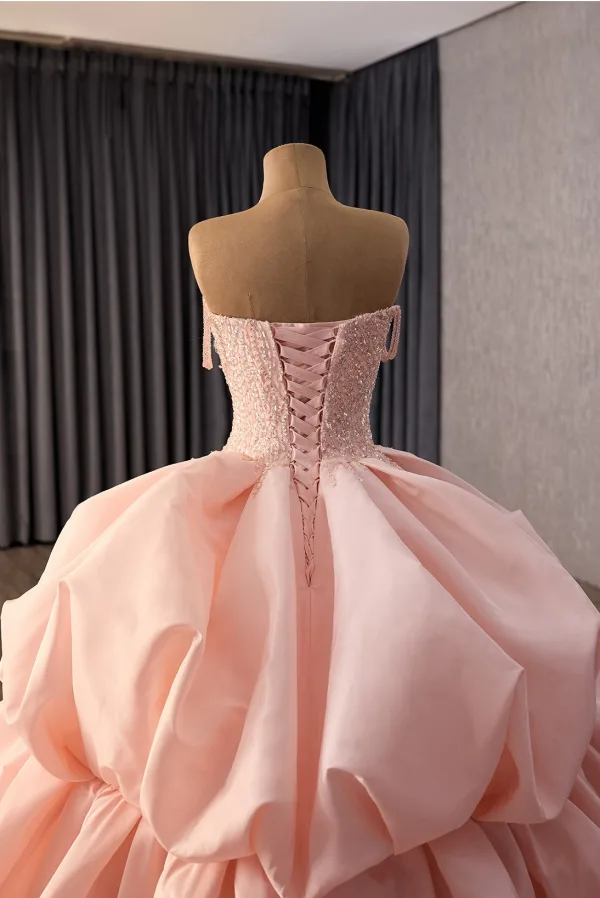 Luxury / Gorgeous Blushing Pink Handmade  Beading Sequins Cascading Ruffles Prom Dresses 2026 Ball Gown Strapless Sleeveless Backless Royal Train Formal Dresses