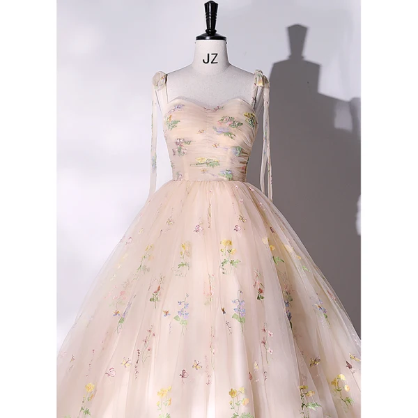 Chic / Beautiful Champagne Lace Flower Floral Prom Dresses 2023 Ball Gown Spaghetti Straps Sleeveless Backless Floor-Length / Long Prom Formal Dresses