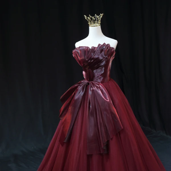 Mode Haut de Gamme Bordeaux Noeud Robe De Bal 2023 Robe Boule Bustier Sans Manches Dos Nu Longue Promo Robe De Ceremonie
