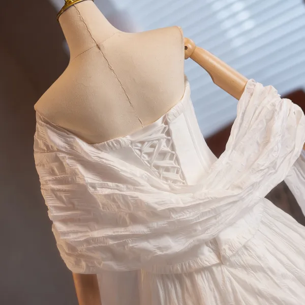 Simple Blanche Légère Robe De Mariée 2025 Princesse Encolure Dégagée Sans Manches Dos Nu Longue