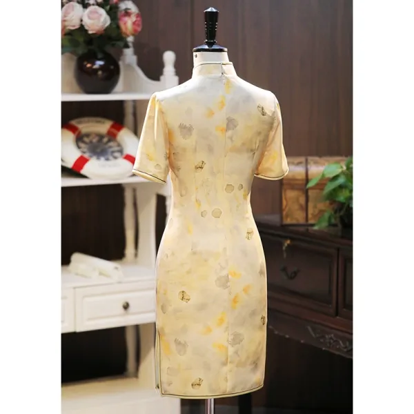 Chinese style Yellow Printing Prom Cheongsam 2025 Trumpet / Mermaid Silk High Neck Short Sleeve Tea-length