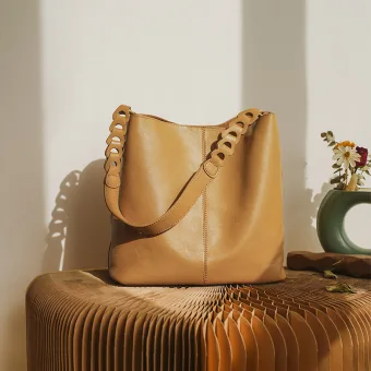 Fashion Brown Street Wear Leather Women S Bags 2023