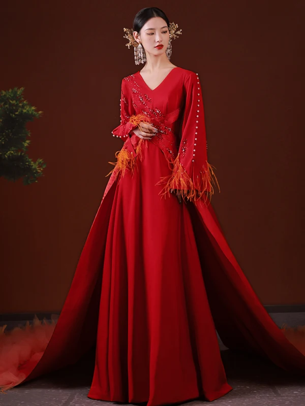 Chinese style Red Pearl Rhinestone Satin Evening Dresses 2022 A-Line / Princess V-Neck Long Sleeve Tassel Backless Evening Party Court Train Formal Dresses