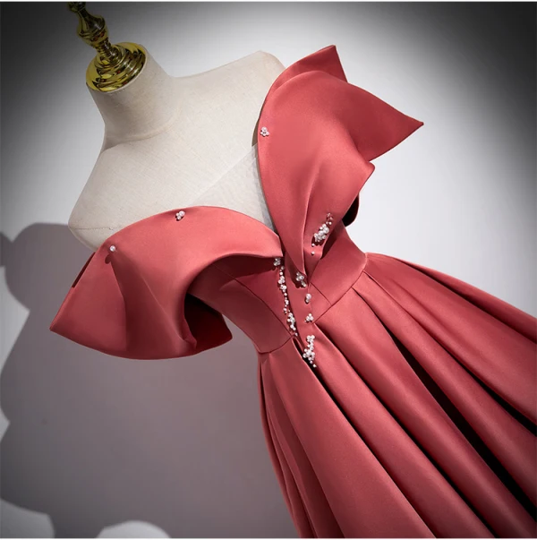 Elegant Watermelon Pearl Satin Prom Dresses 2024 Ball Gown Off-The-Shoulder Short Sleeve Backless Floor-Length / Long Prom Formal Dresses