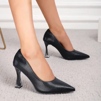 Modest Simple Black Office Ol Pumps 2023 6 Cm Stiletto Heels Pointed Toe Pumps High Heels