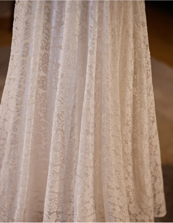 Vintage / Retro Ivory Lace Flower Wedding Dresses 2024 A-Line / Princess Square Neckline Long Sleeve Backless Floor-Length / Long