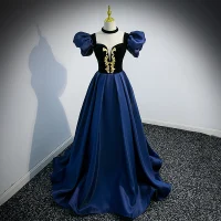 Elegant Mørk Marineblå Suede Ballkjoler 2022 Prinsesse Av Skulderen Puffy Korte Ermer Ryggløse Feie Tog Formelle Kjoler