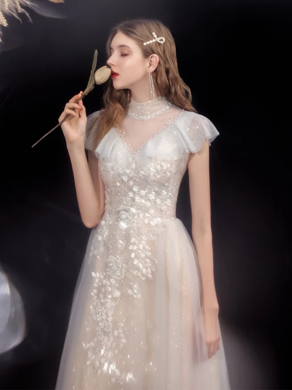 Chic / Beautiful Champagne Beading Sequins Prom Dresses 2022 A-Line / Princess High Neck Short Sleeve Backless Floor-Length / Long Prom Formal Dresses