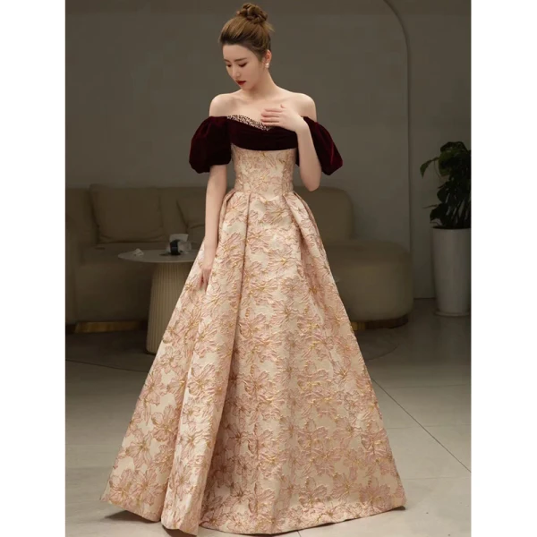 Elegant Burgundy Printing Pearl Prom Dresses 2023 A-Line / Princess Off-The-Shoulder Short Sleeve Backless Floor-Length / Long Prom Formal Dresses