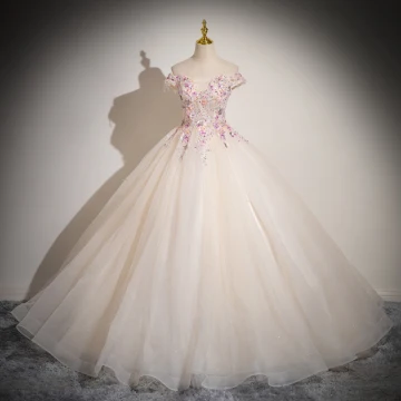 Elegant Champagne Beading Sequins Lace Flower Appliques Prom Dresses 2024 Ball Gown Off The Shoulder Sleeveless Backless Floor Length Long Prom Formal Dresses