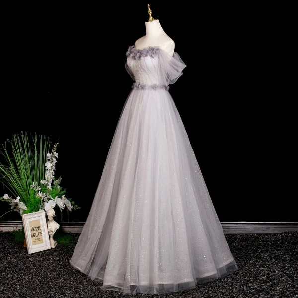 Chic / Beautiful Grey Rhinestone Appliques Prom Dresses 2025 A-Line / Princess Off-The-Shoulder Short Sleeve Backless Floor-Length / Long Formal Dresses
