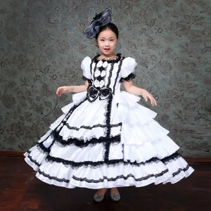 Vintage Retro Medieval White Flower Girl Dresses 2024 Bow Floor Length Long Short Sleeve U Neck Cosplay Prom Ball Gown Wedding Party Dresses