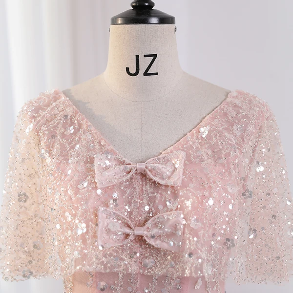 Charmant Rougissant Rose Perlage Noeud Paillettes Robe De Bal 2023 Robe Boule V-Cou Manches Courtes Dos Nu Longue Promo Robe De Ceremonie