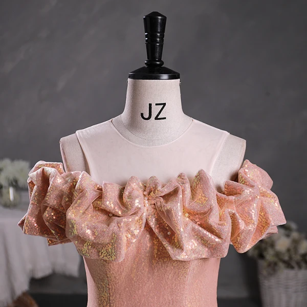 Sparkly Candy Pink Sequins Prom Dresses 2023 Ball Gown Scoop Neck Ruffle Short Sleeve Backless Floor-Length / Long Prom Formal Dresses