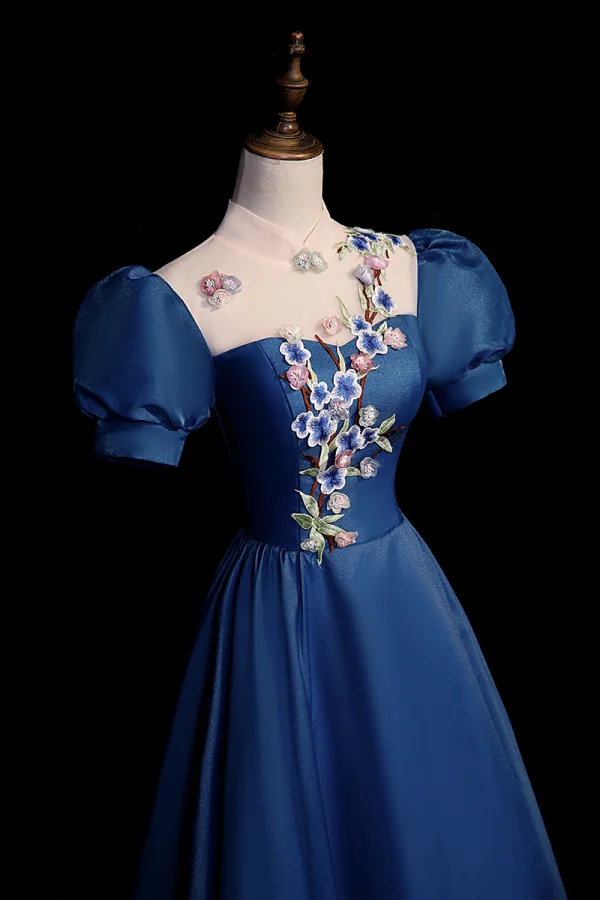 Vintage / Retro Navy Blue Satin Prom Dresses 2023 A-Line / Princess High Neck Lace Flower Appliques Short Sleeve Backless Floor-Length / Long Formal Dresses