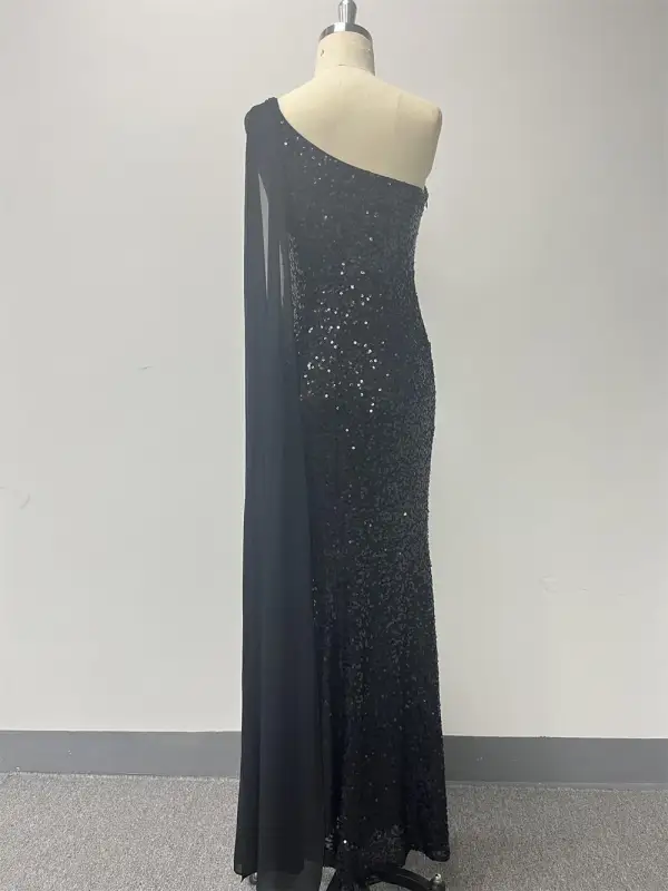 Scintillantes Noire Paillettes Fendue devant Robe De Soirée 2024 Trompette / Sirène Une épaule Sans Manches Dos Nu Fermeture Éclair Sur Le Côté Longue Soirée Robe De Ceremonie