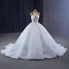 Luxury / Gorgeous White Handmade  Beading Pearl Sequins Wedding Dresses 2023 Ball Gown Halter Sleeveless Backless Floor-Length / Long Wedding
