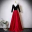 Elegant Burgundy Rhinestone Mother Of The Bride Dresses 2025 A-Line / Princess V-Neck Long Sleeve Backless Floor-Length / Long