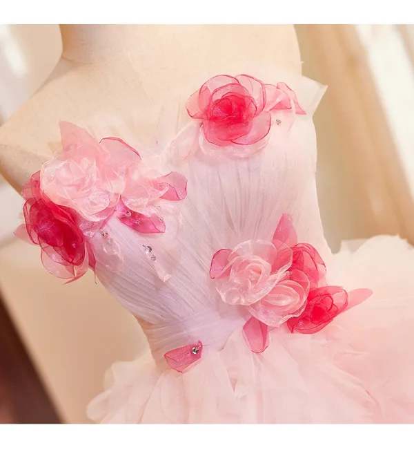 Fashion Blushing Pink Two Tone Appliques Cascading Ruffles Prom Dresses 2024 Ball Gown Strapless Sleeveless Backless Sweep Train Prom Formal Dresses